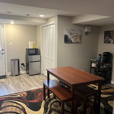 Not Bookable -C L O S E D Apartment Washington Luaran gambar